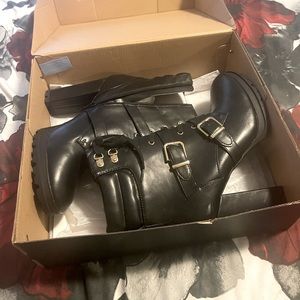 Black, Size 12, BNIB